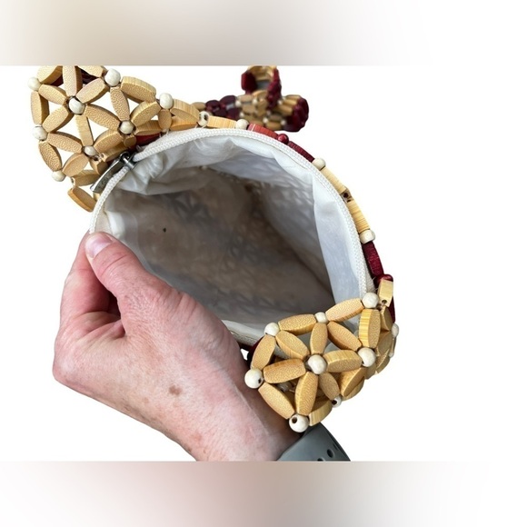 Vintage Boho Floral Wooden Bead Crossbody Purse - Picture 6 of 6